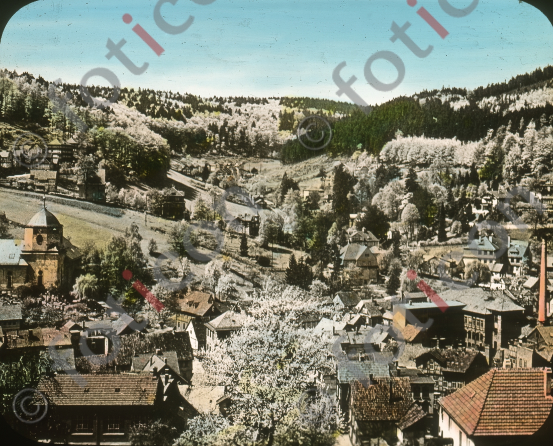 Blick auf Ruhla I View of Ruhla - Foto foticon-simon-169-011.jpg | foticon.de - Bilddatenbank für Motive aus Geschichte und Kultur